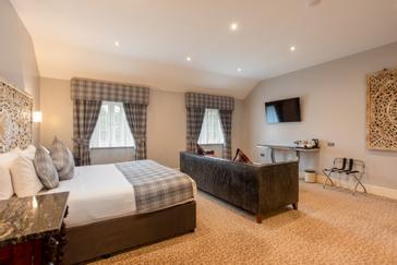 Junior-suite-deluxe-king