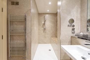 bridal-suite-bathroom