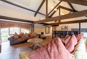 pjparty-apartment-bedroom