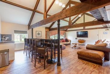 pjparty-apartment-bedroom